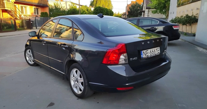 Volvo S40 cena 17800 przebieg: 247400, rok produkcji 2009 z Malbork małe 46